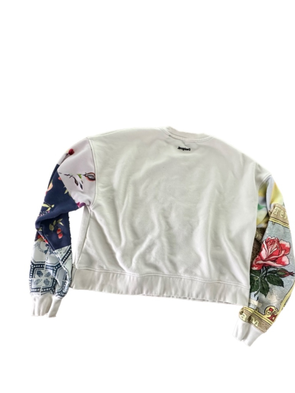 Desigual Embroidered Patch Sleeve Cropped Sweatshirt. Size S - Picture 5 of 5